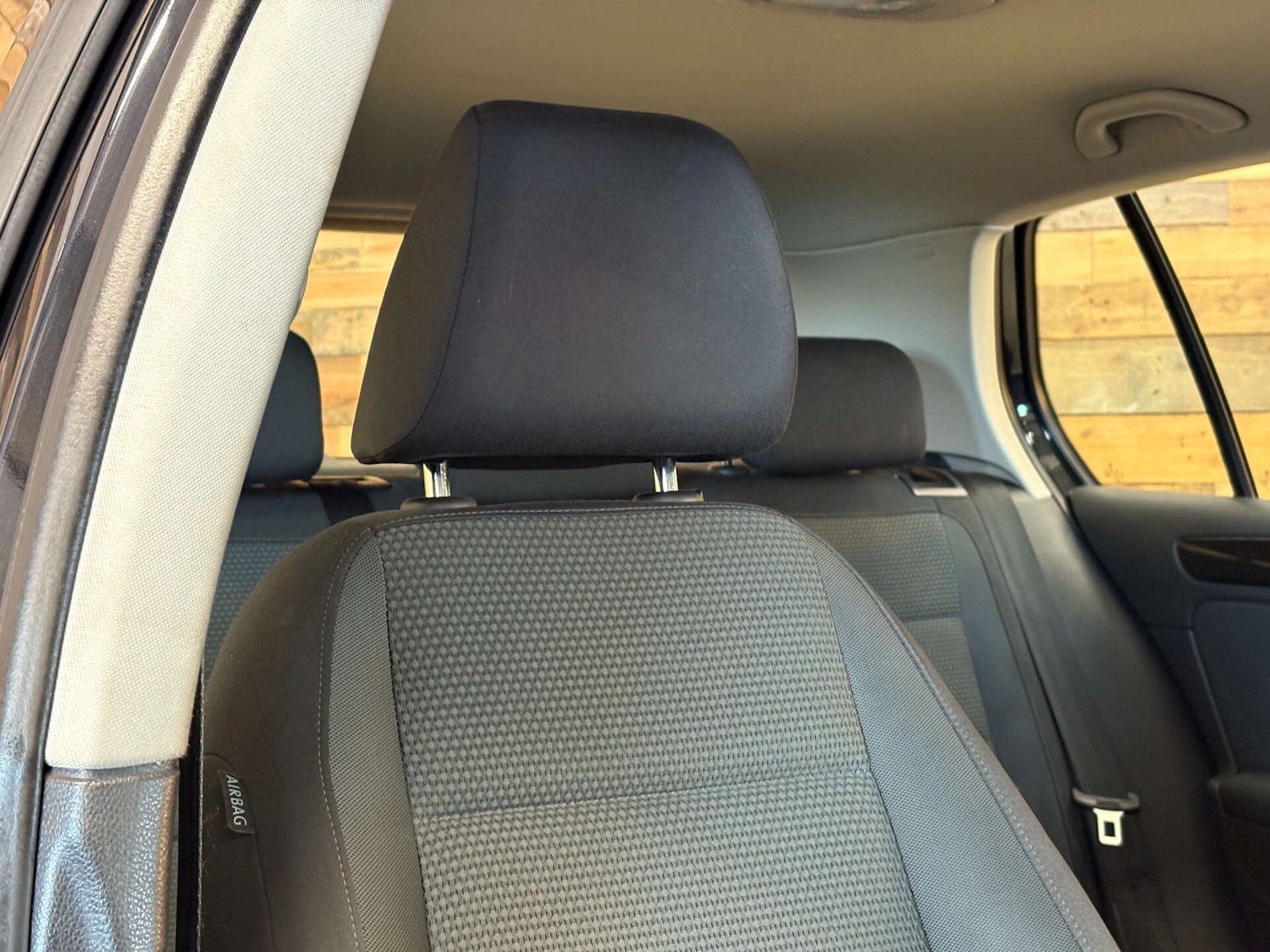 Used Volkswagen Golf 2011 for sale - 76616982: Photo 29