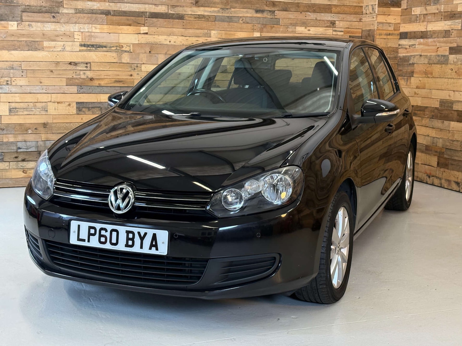 Used Volkswagen Golf 2011 for sale - 76616982: Photo 3
