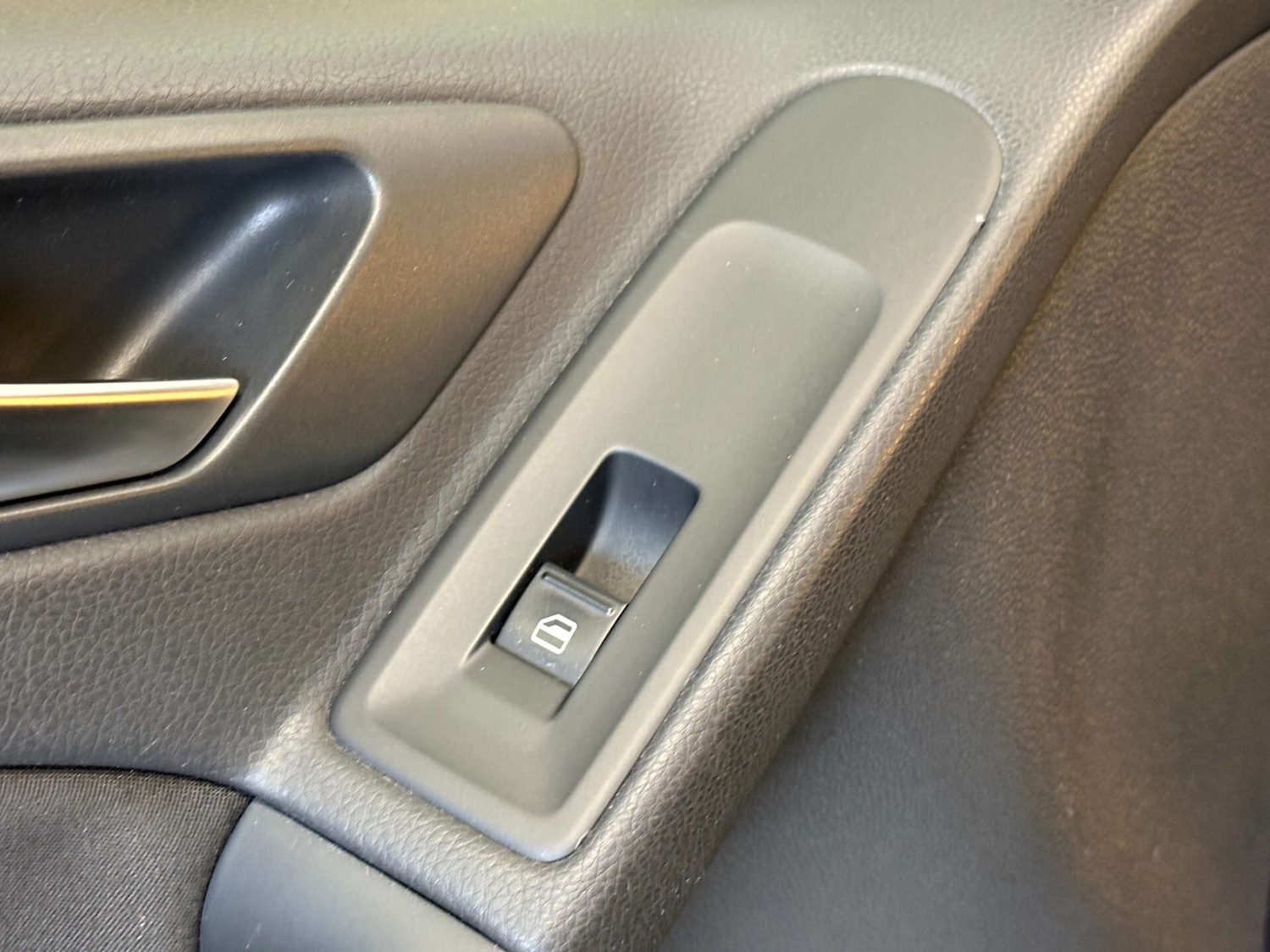 Used Volkswagen Golf 2011 for sale - 76616982: Photo 33