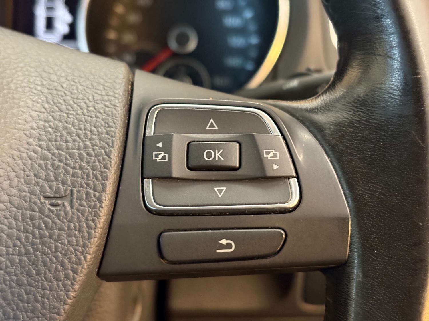 Used Volkswagen Golf 2011 for sale - 76616982: Photo 44