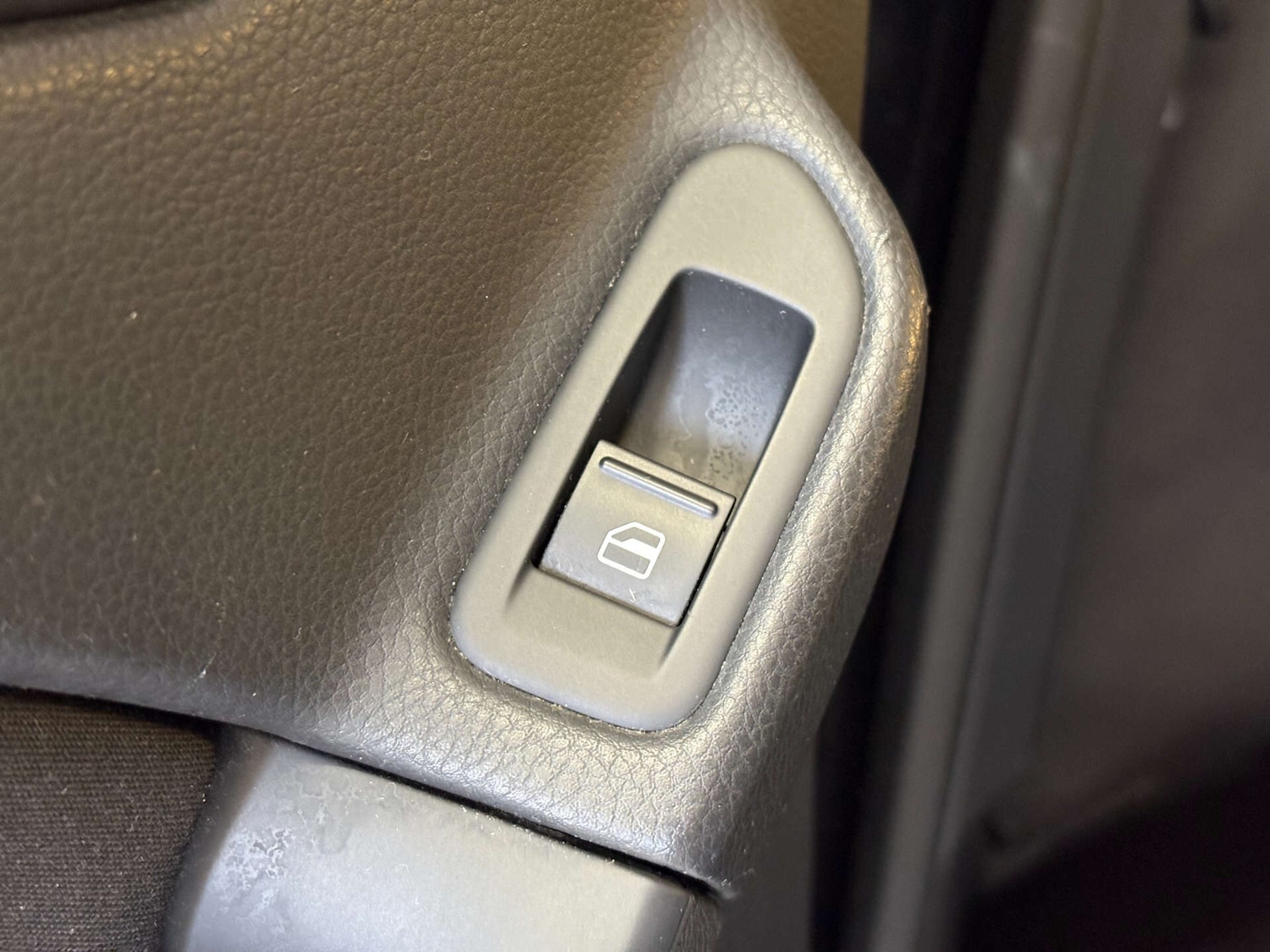 Used Volkswagen Golf 2011 for sale - 76616982: Photo 49