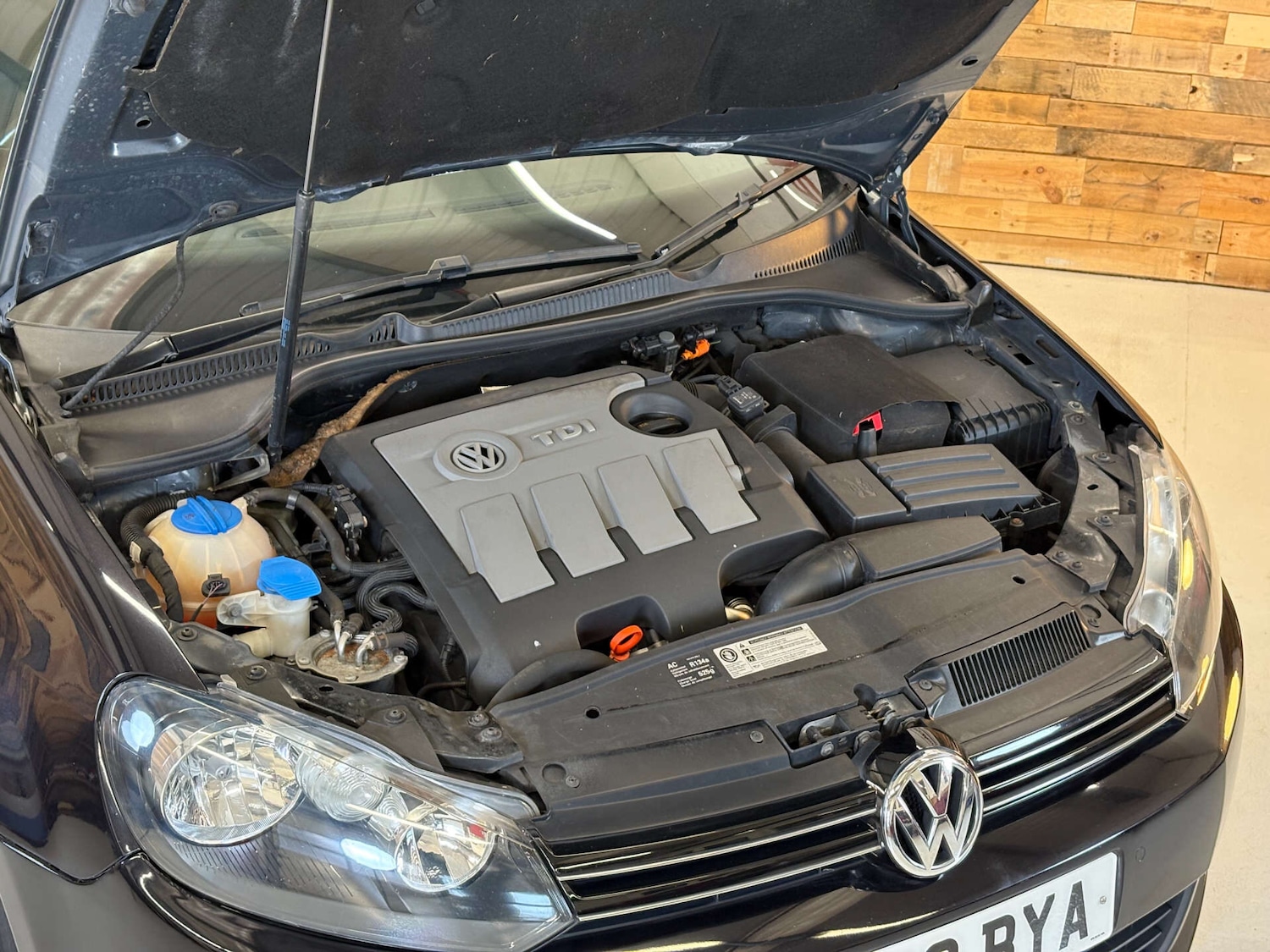 Used Volkswagen Golf 2011 for sale - 76616982: Photo 55