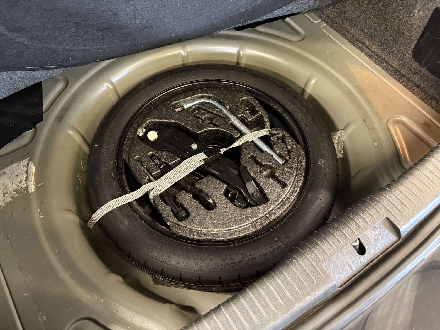 Used Volkswagen Golf 2011 for sale - 76616982: Photo 56