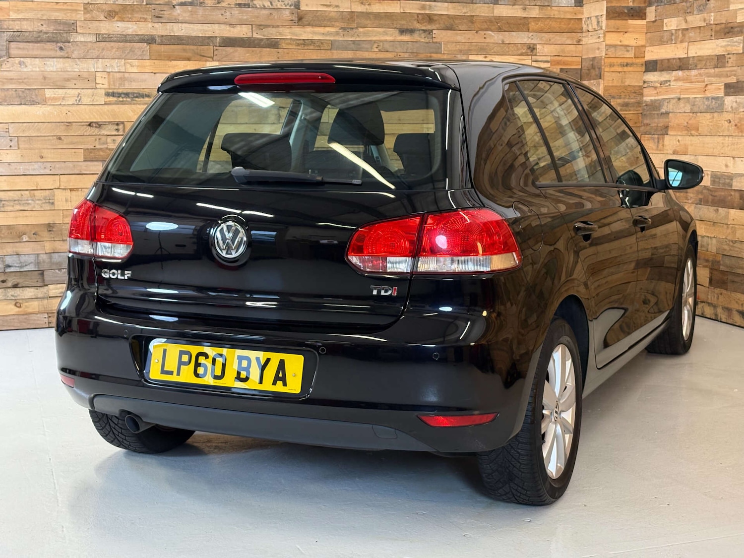 Used Volkswagen Golf 2011 for sale - 76616982: Photo 6