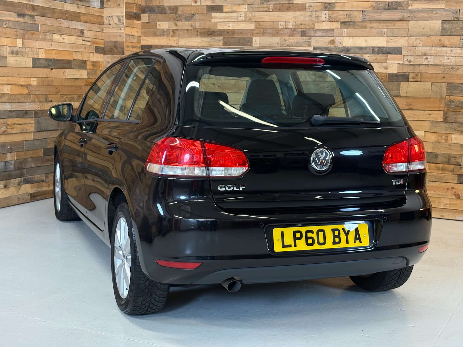 Used Volkswagen Golf 2011 for sale - 76616982: Photo 85