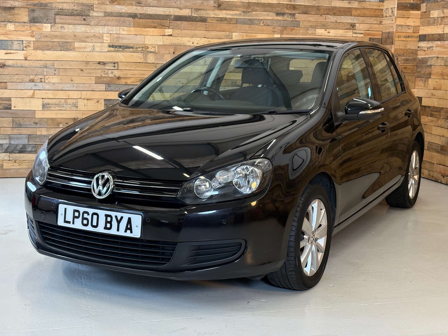 Used Volkswagen Golf 2011 for sale - 76616982: Photo 89
