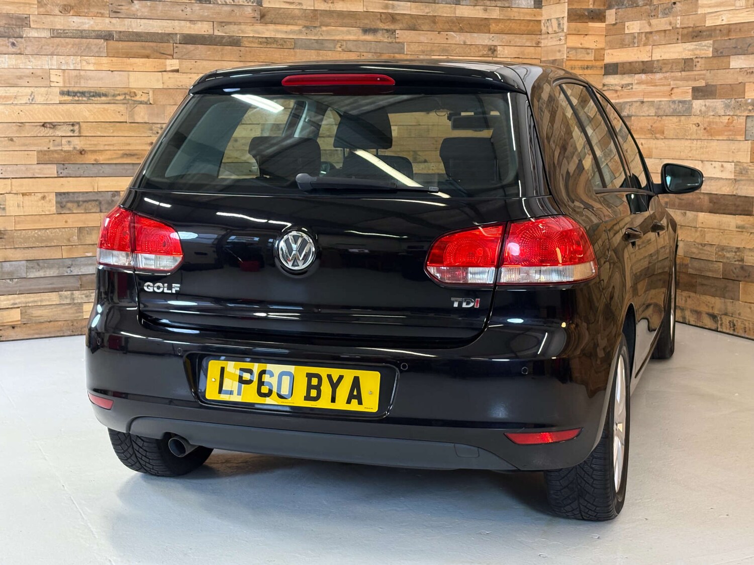 Used Volkswagen Golf 2011 for sale - 76616982: Photo 91