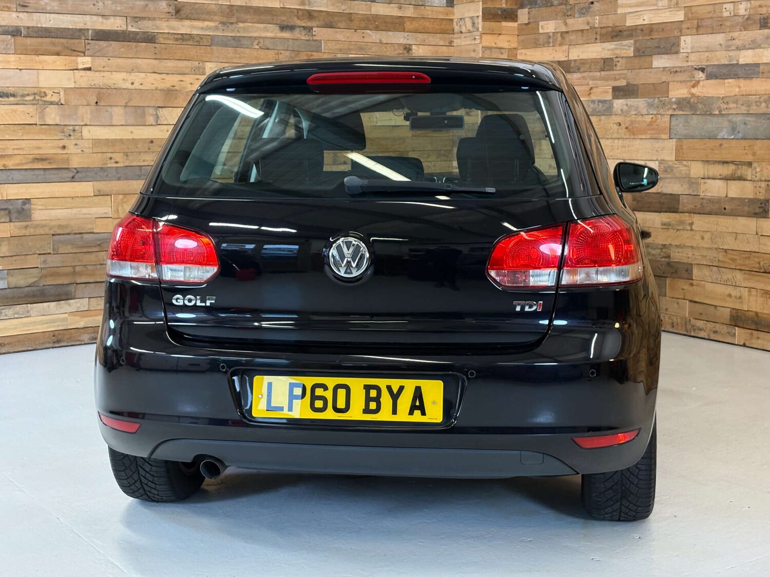Used Volkswagen Golf 2011 for sale - 76616982: Photo 93