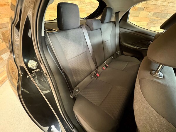 Used Toyota Yaris 2020 for sale - 76133785: Photo 23