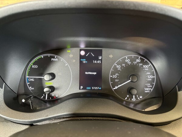 Used Toyota Yaris 2020 for sale - 76133785: Photo 25