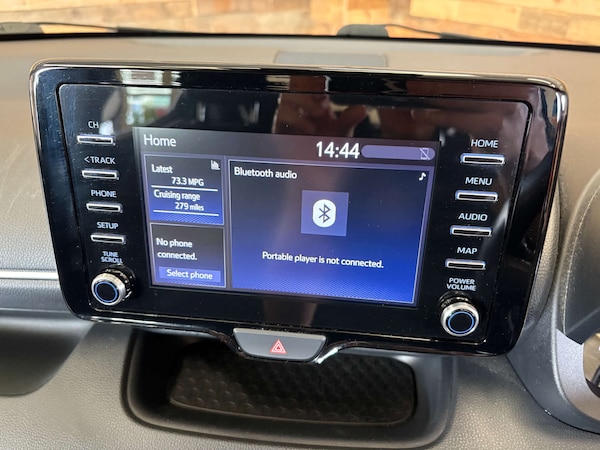 Used Toyota Yaris 2020 for sale - 76133785: Photo 26