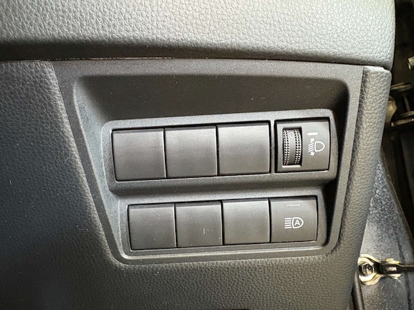 Used Toyota Yaris 2020 for sale - 76133785: Photo 28