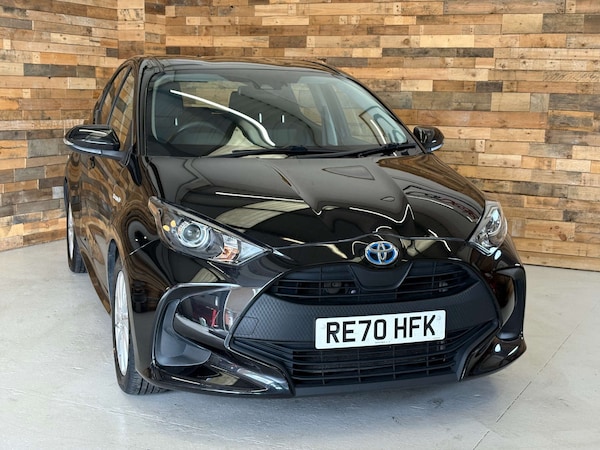Used Toyota Yaris 2020 for sale - 76133785: Photo 35