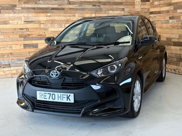 Used Toyota Yaris 2020 for sale - 76133785: Photo 3