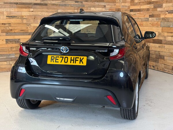Used Toyota Yaris 2020 for sale - 76133785: Photo 49