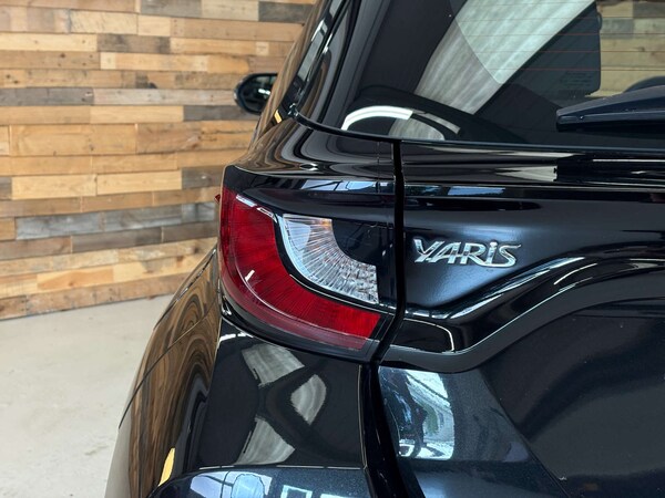 Used Toyota Yaris 2020 for sale - 76133785: Photo 59