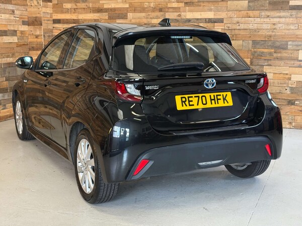 Used Toyota Yaris 2020 for sale - 76133785: Photo 69