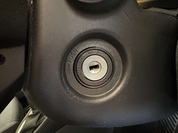 Used Toyota Yaris 2020 for sale - 76133785: Photo 79