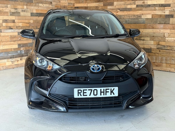 Used Toyota Yaris 2020 for sale - 76133785: Photo 8