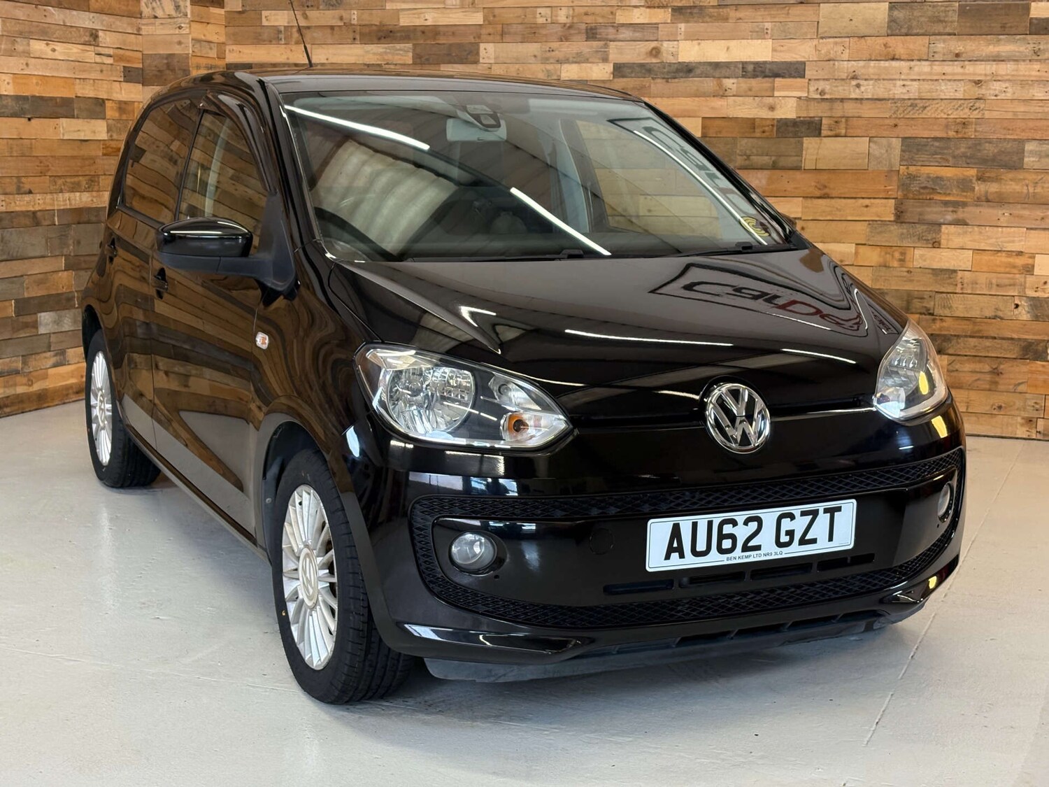 Used Volkswagen up! 2012 for sale - 77022976: Photo 21