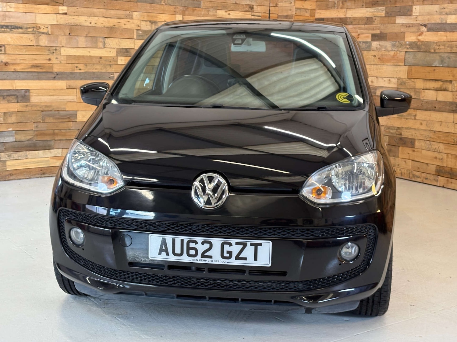 Used Volkswagen up! 2012 for sale - 77022976: Photo 32