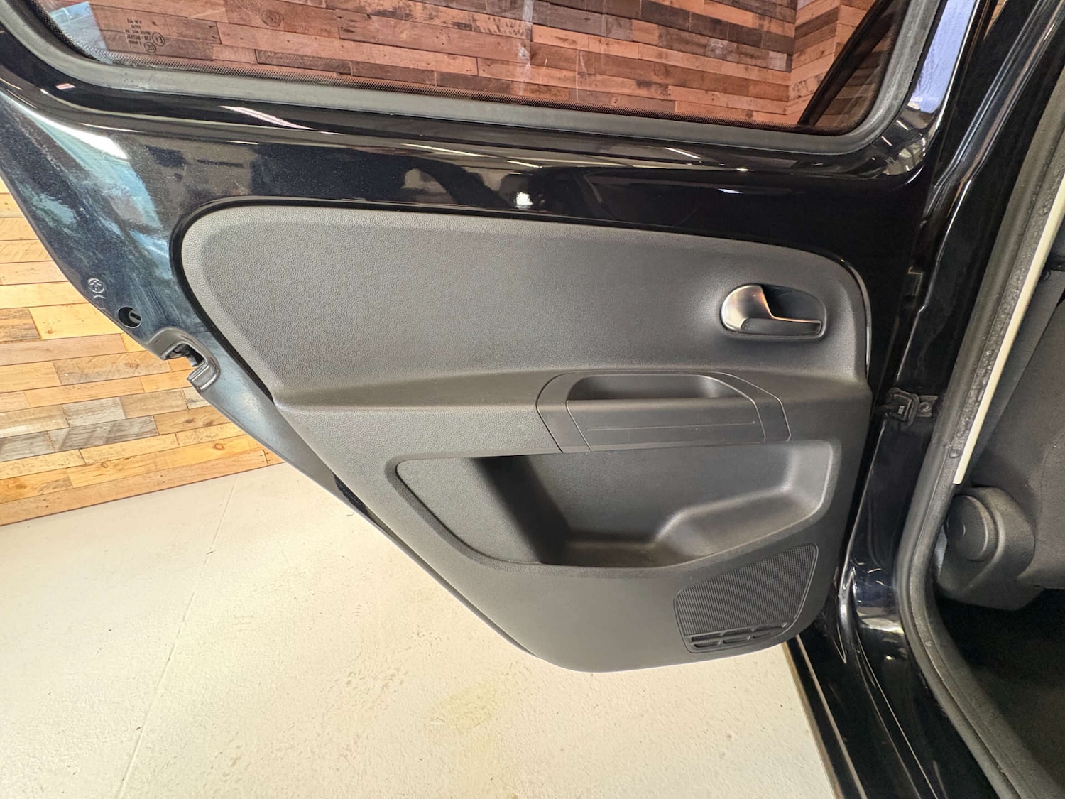 Used Volkswagen up! 2012 for sale - 77022976: Photo 47