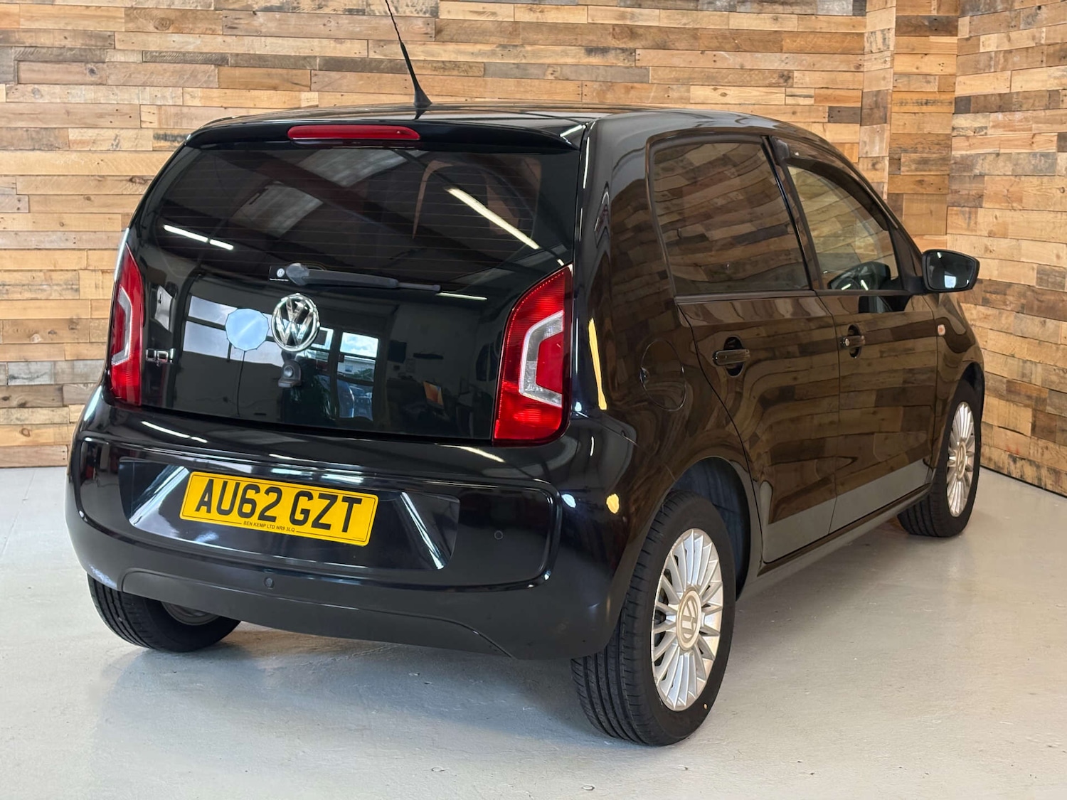 Used Volkswagen up! 2012 for sale - 77022976: Photo 6