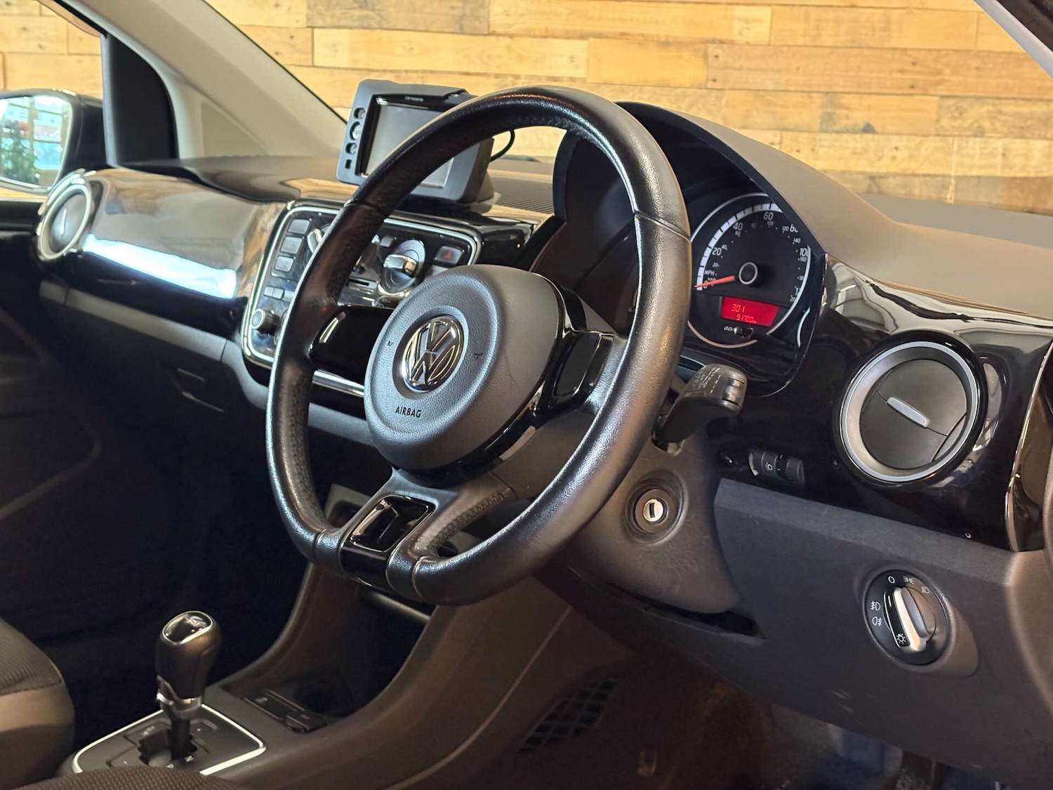 Used Volkswagen up! 2012 for sale - 77022976: Photo 7