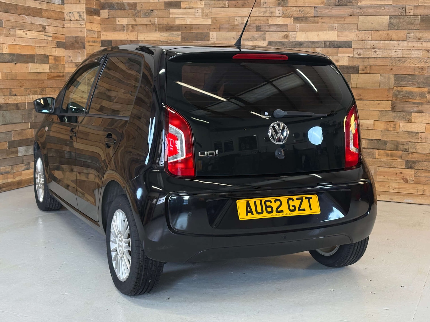 Used Volkswagen up! 2012 for sale - 77022976: Photo 70