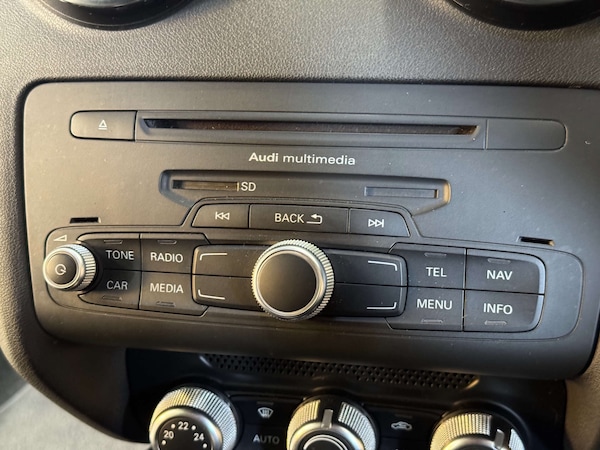 Used Audi A1 2013 for sale - 76106765: Photo 30