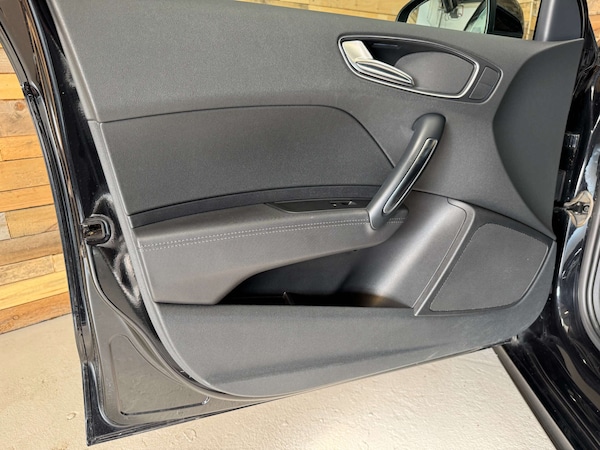 Used Audi A1 2013 for sale - 76106765: Photo 42
