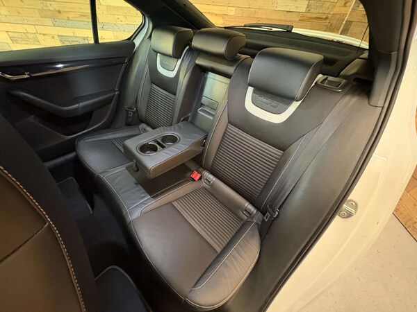 Used Skoda Octavia 2014 for sale - 76171635: Photo 15