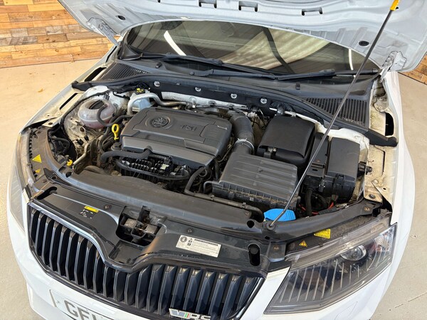Used Skoda Octavia 2014 for sale - 76171635: Photo 88
