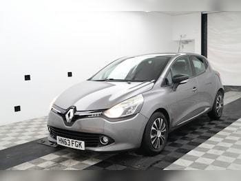 Used Renault Clio 2013 for sale - 76961885: Photo