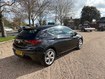 Used Vauxhall Astra 2017 for sale - 77798072: Photo