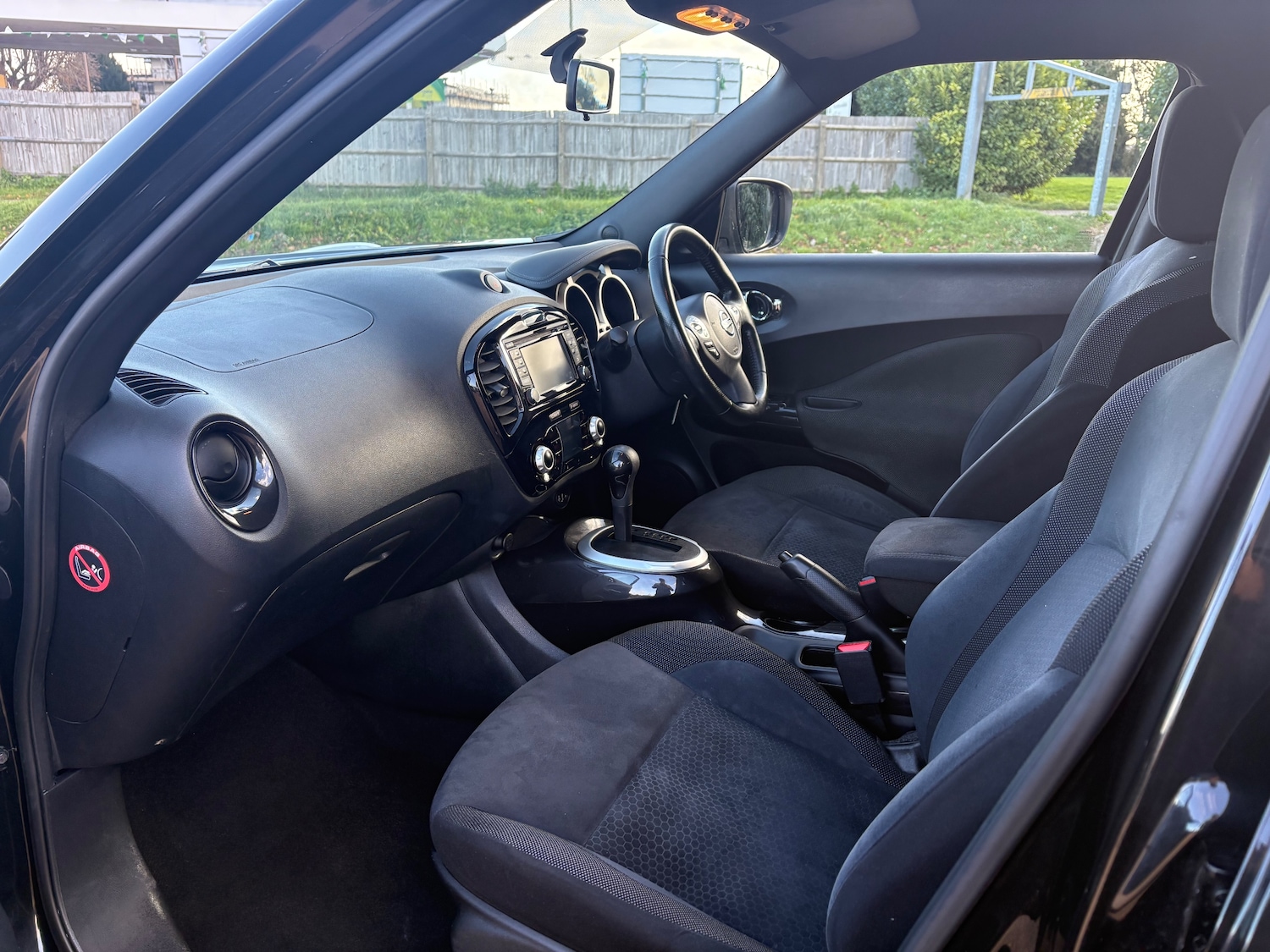 Used Nissan Juke 2014 for sale - 76395552: Photo 17