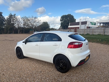 Used Kia Rio 2013 for sale - 76181953: Photo