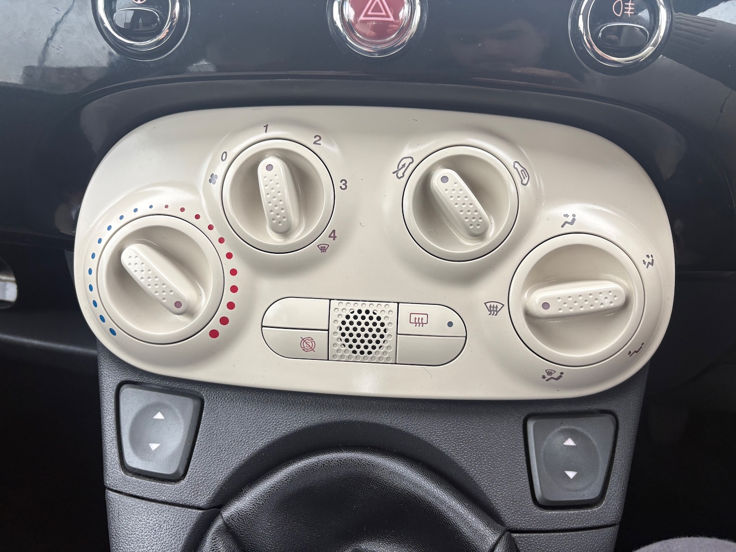 Used Fiat 500 2011 for sale - 76826988: Photo 19