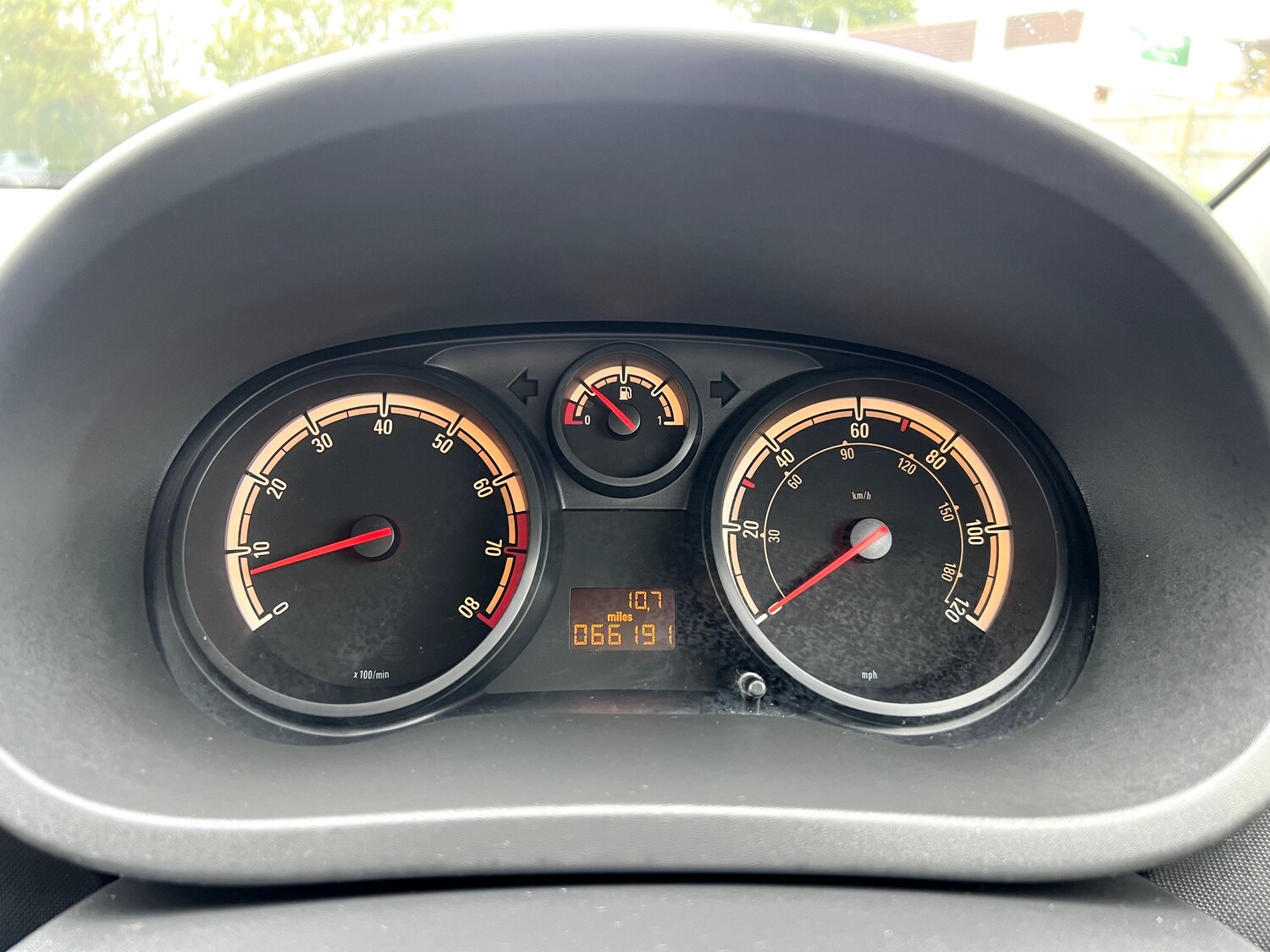 Used Vauxhall Corsa 2011 for sale - 76826990: Photo 22