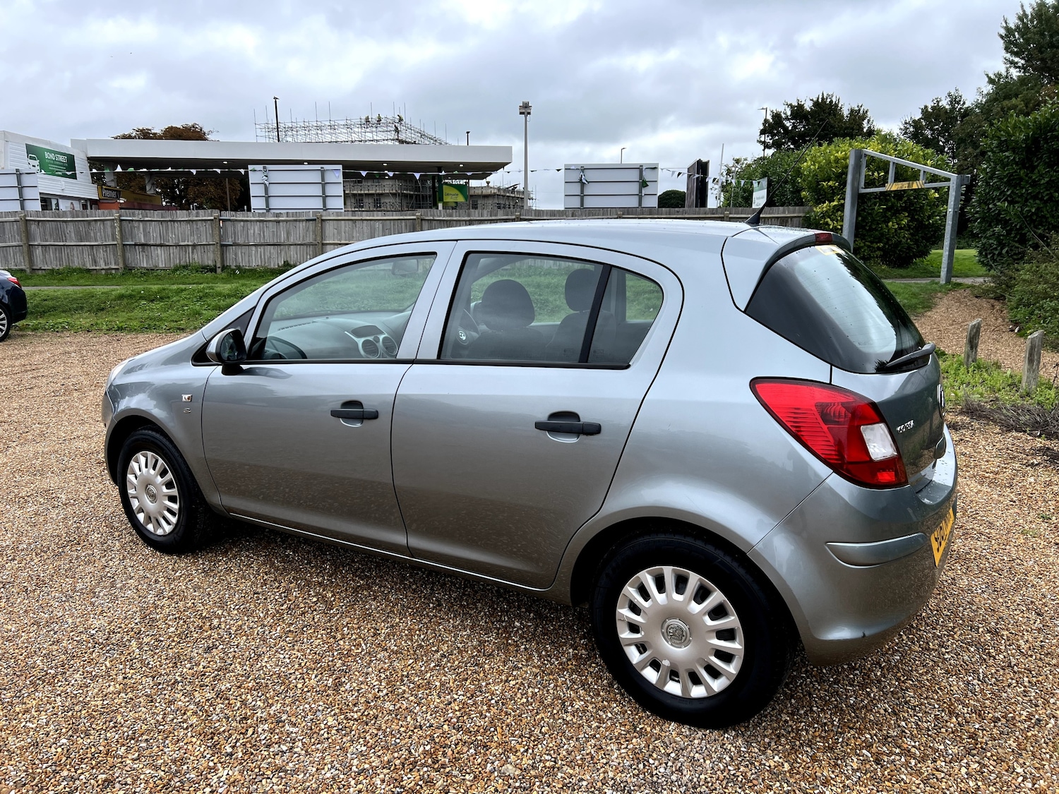 Used Vauxhall Corsa 2011 for sale - 76826990: Photo 4