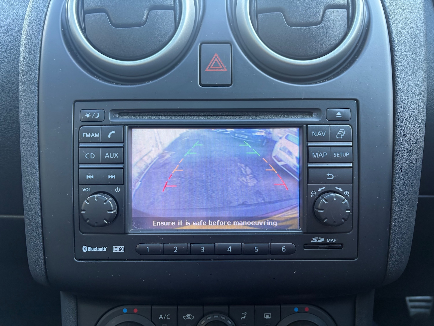 Used Nissan Qashqai 2011 for sale - 77560749: Photo 17