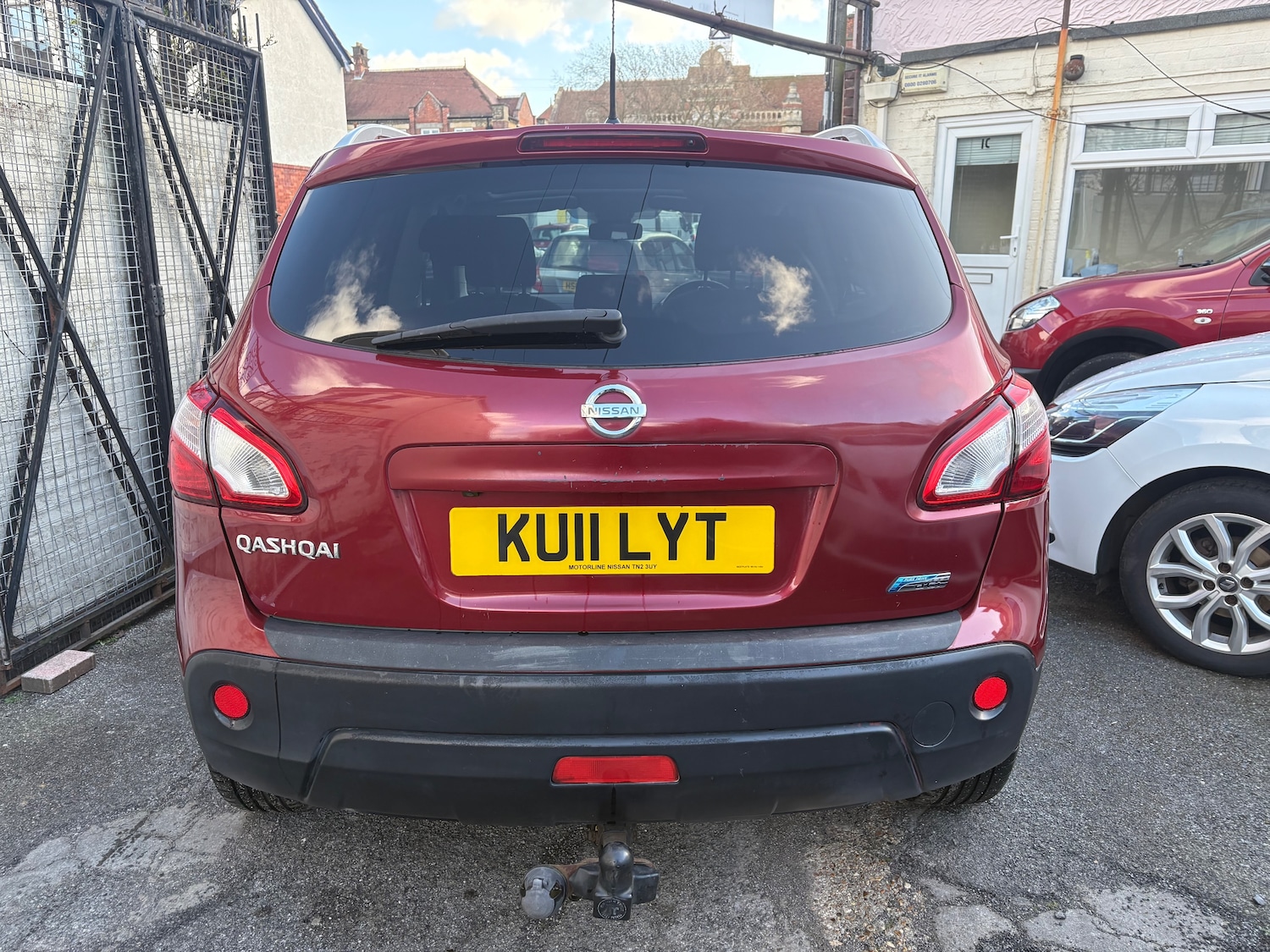 Used Nissan Qashqai 2011 for sale - 77560749: Photo 6