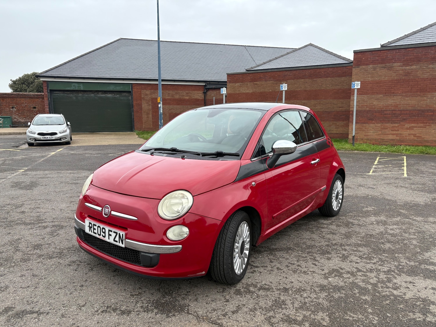 Used Fiat 500 2009 for sale - 77276733: Photo 4