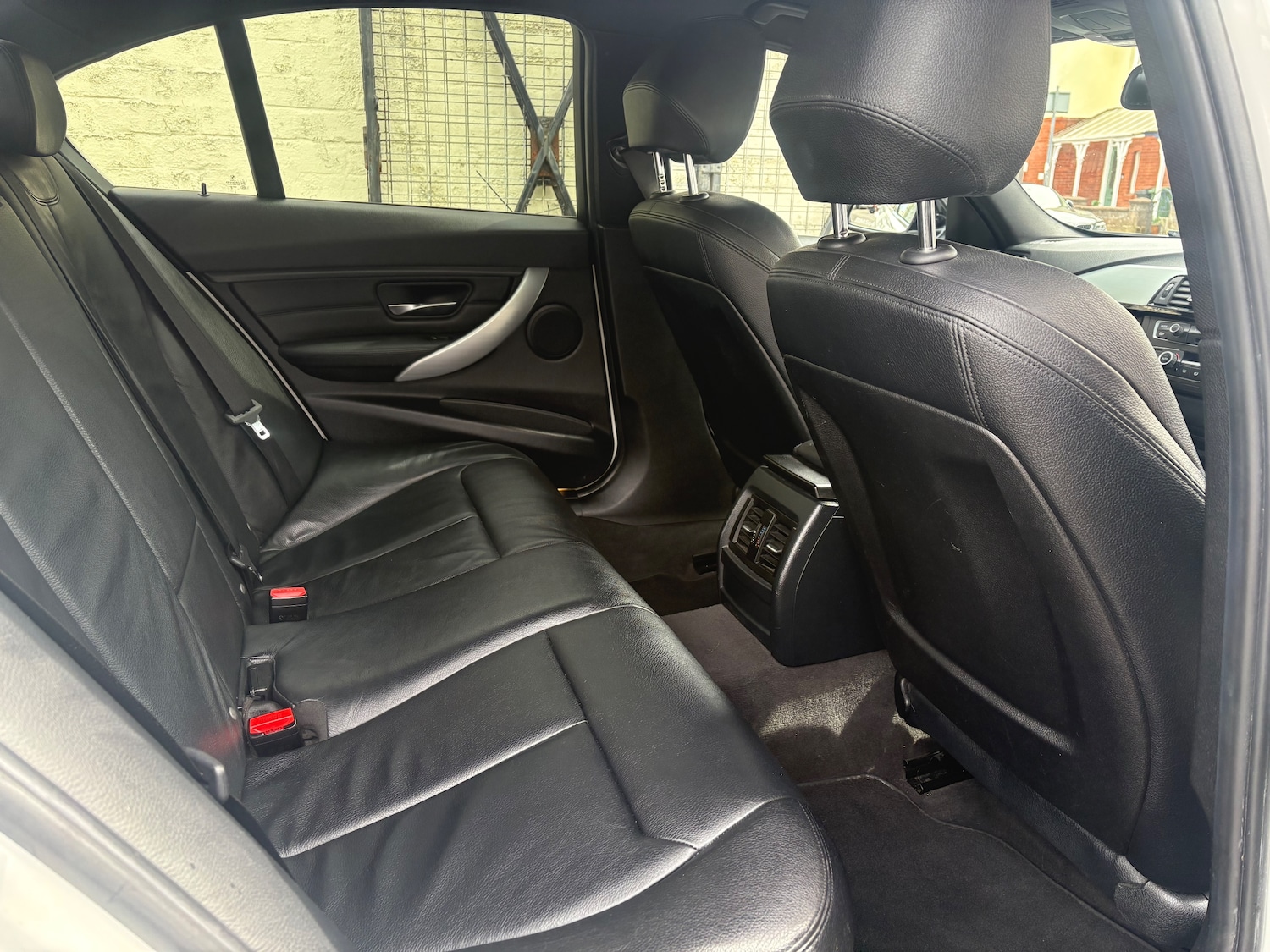 Used BMW 3 Series 2012 for sale - 78201549: Photo 12