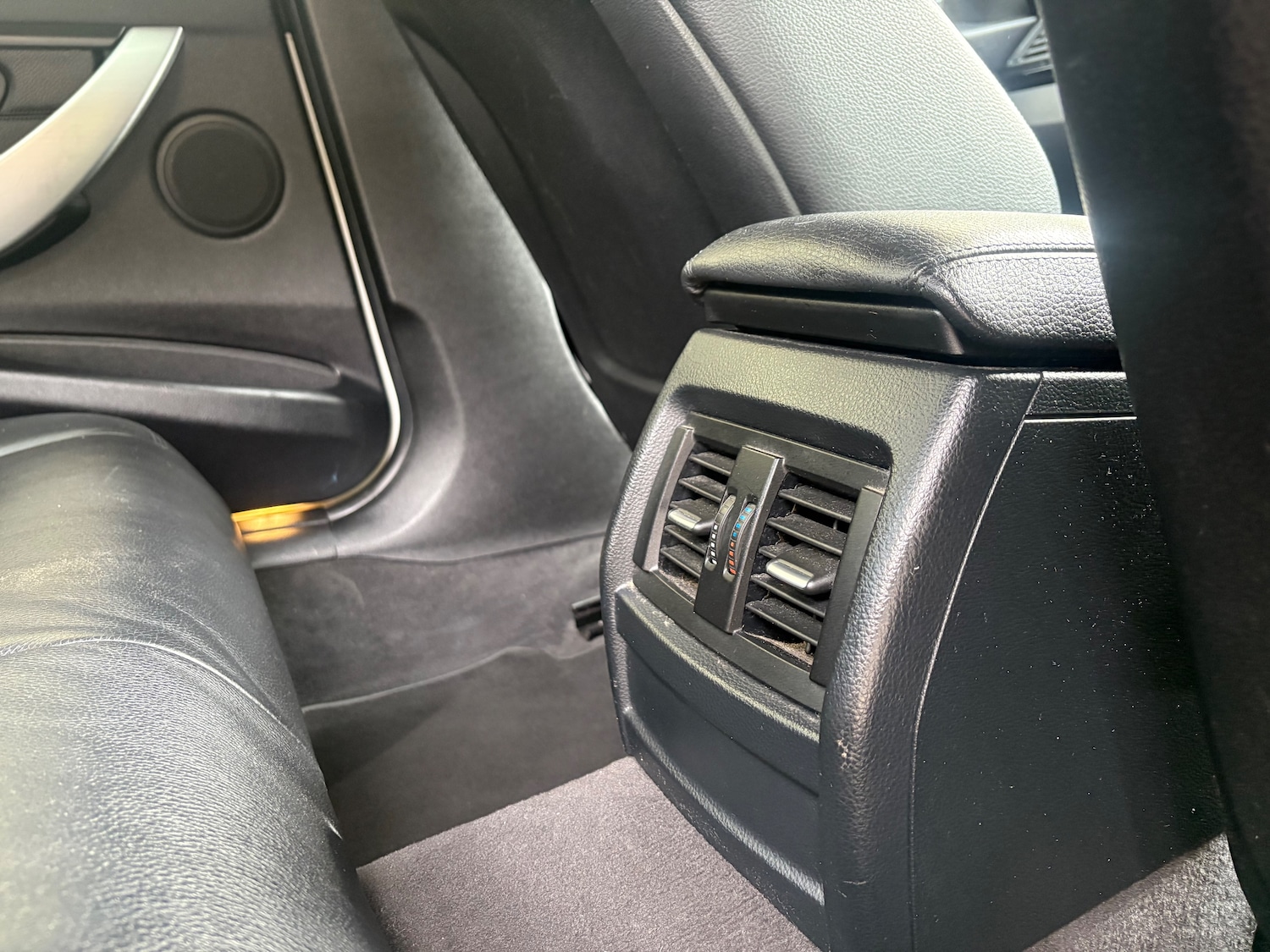 Used BMW 3 Series 2012 for sale - 78201549: Photo 31