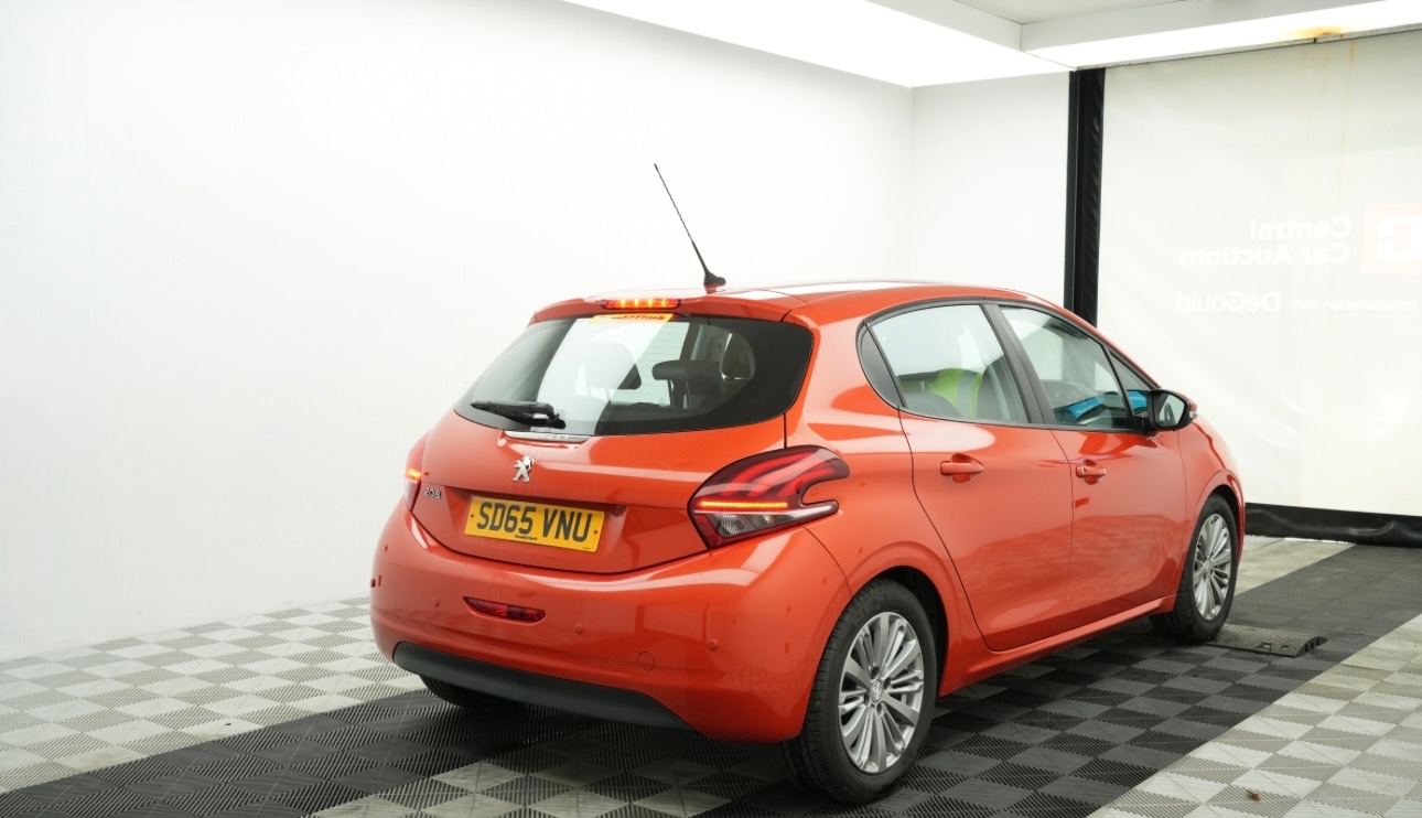 Used Peugeot 208 for sale - 78111680: Photo 2