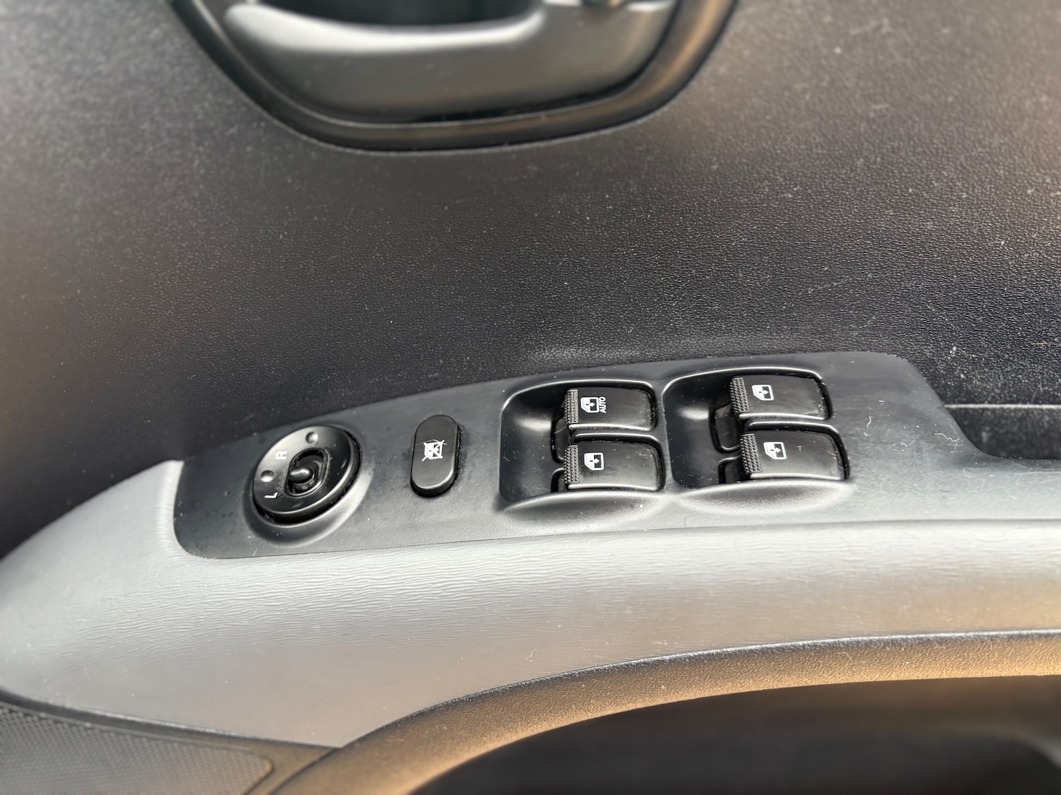 Used Hyundai i10 2009 for sale - 76458720: Photo 18