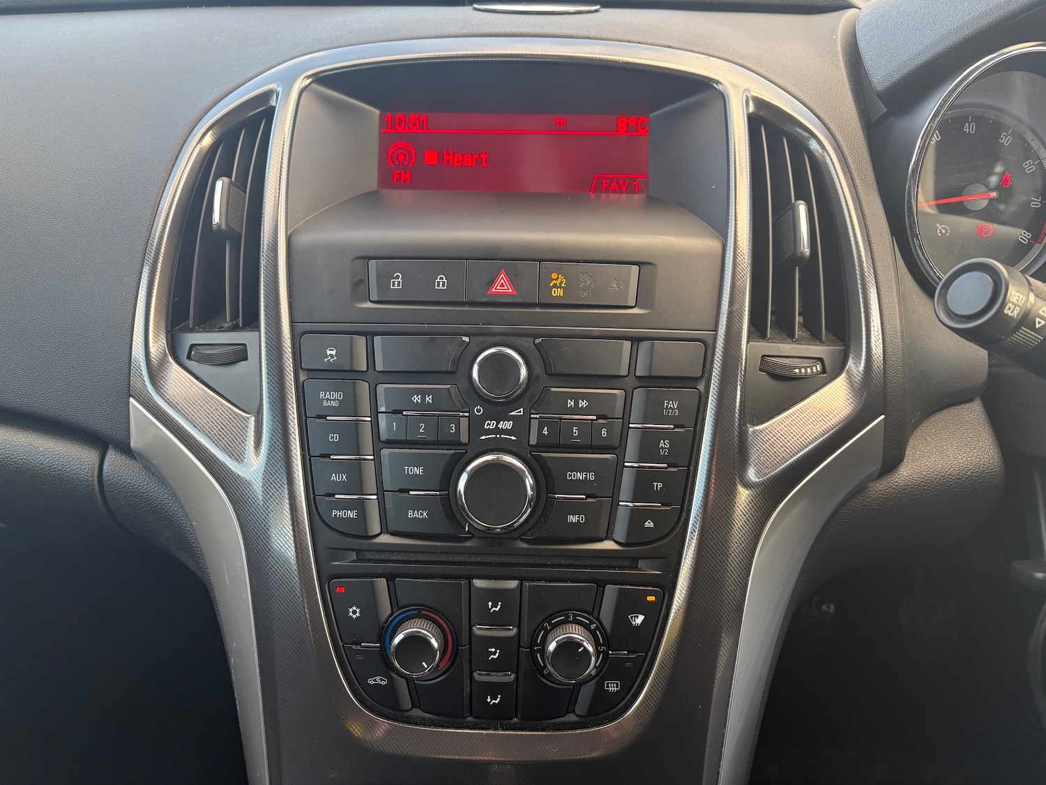 Used Vauxhall Astra 2010 for sale - 76961889: Photo 20