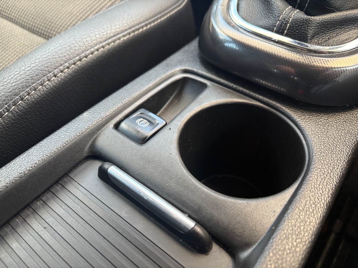 Used Vauxhall Astra 2010 for sale - 76961889: Photo 22