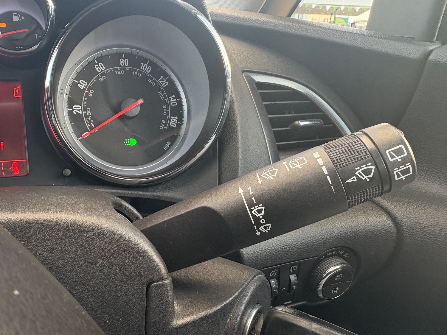 Used Vauxhall Astra 2010 for sale - 76961889: Photo 24